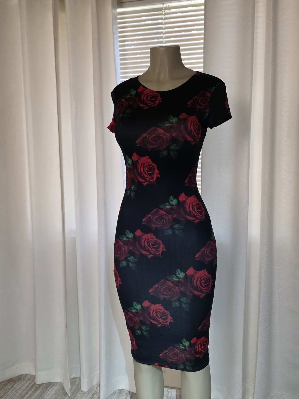 Floral Bodycon Midi Dress in Black & Red NEW
